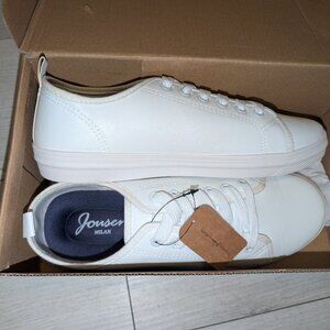 Jousen Men's Fashion Sneakers White Casual Breathable Shoes Size 8 - NEW IN BOX